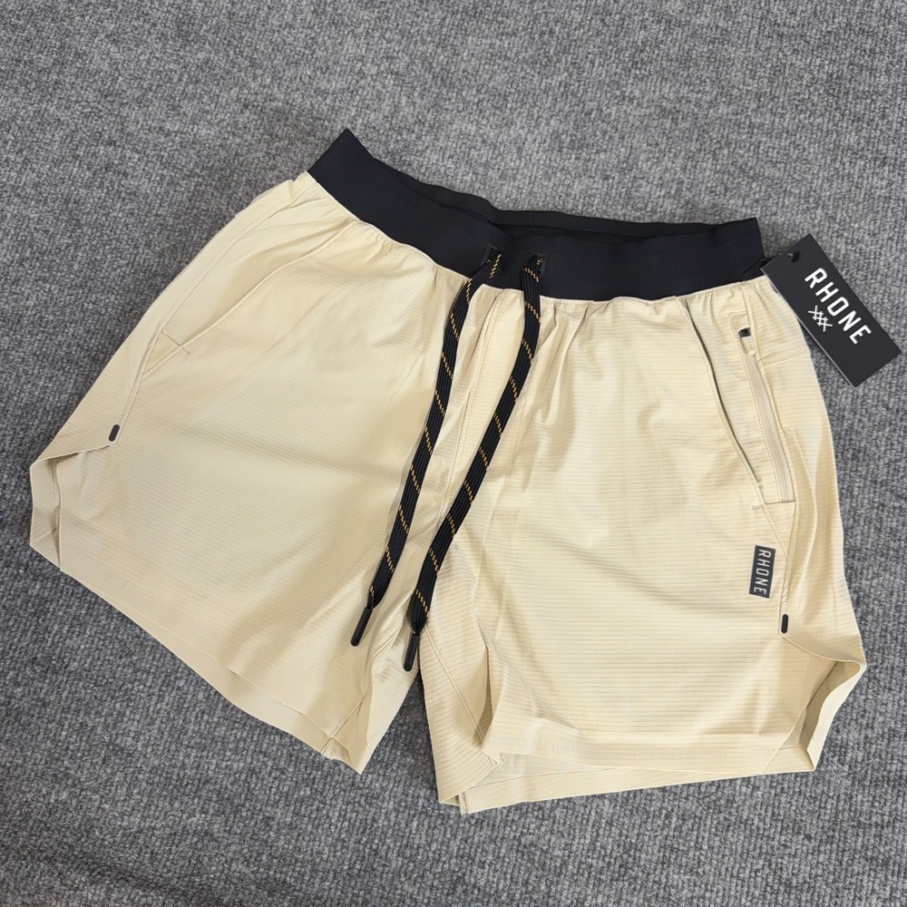Rhone Shorts Men Small Sandstone Tan 5" Invictus Ripstop Unlined Gym Running NEW